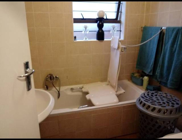 2 BEDROOM APARTMENT FOR SALE IN SUGAR BUSH ESTATE